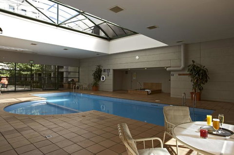 Grand Hotel Melbourne - Accommodation NT 1