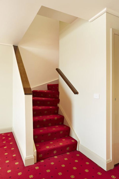 Grand Hotel Melbourne - Accommodation NT 30