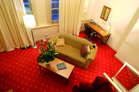 Grand Hotel Melbourne - Accommodation NT 12