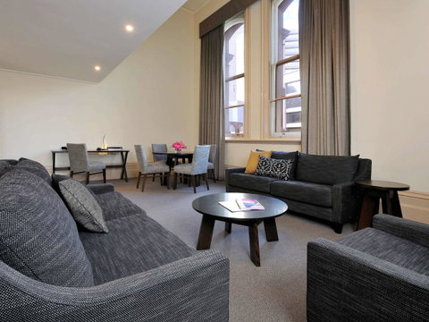 Grand Hotel Melbourne - Accommodation NT 37