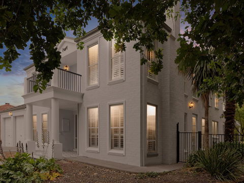 Sandymount - Accommodation NT 22