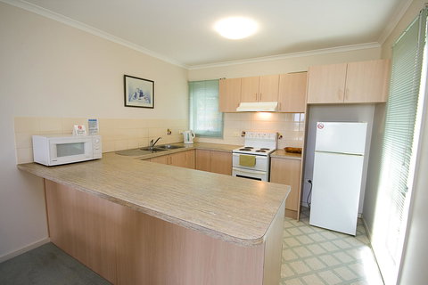Anchorage Motel & Villas Lorne - Accommodation NT 25
