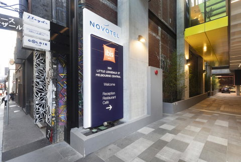 Novotel Melbourne Central - Accommodation NT 31
