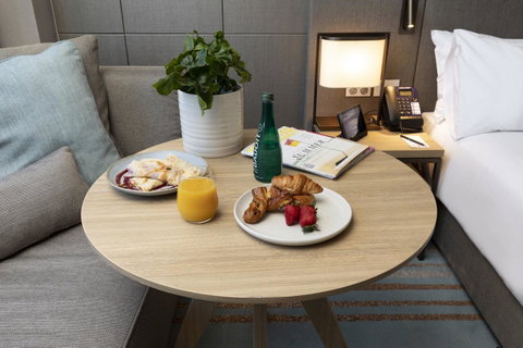 Novotel Melbourne Central - Accommodation NT 44