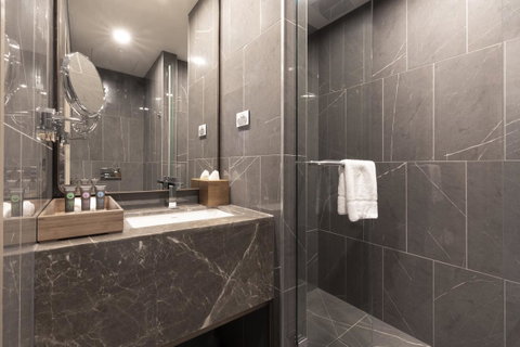 Novotel Melbourne Central - Accommodation NT 6