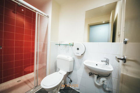 Nomads Melbourne Backpackers - Accommodation NT 17