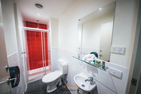 Nomads Melbourne Backpackers - Accommodation NT 25