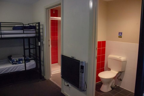 Nomads Melbourne Backpackers - Accommodation NT 42