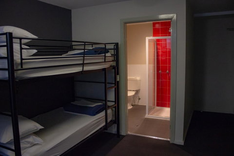 Nomads Melbourne Backpackers - Accommodation NT 36