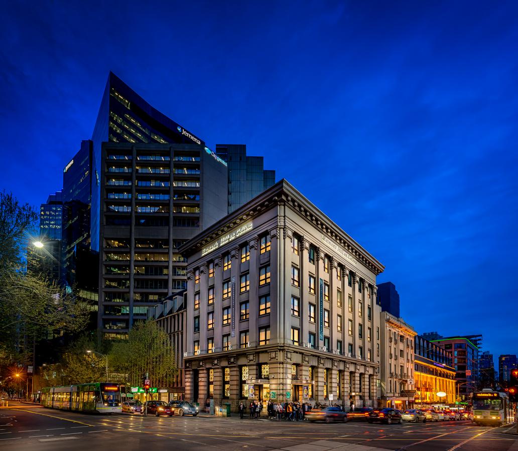 Melbourne VIC Accommodation NT