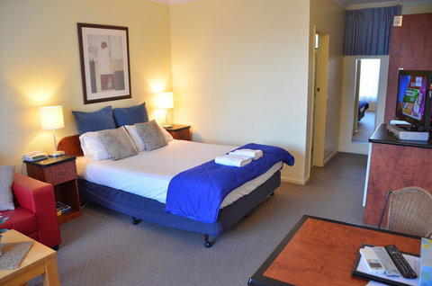 The Sandridge Motel - Accommodation NT 17