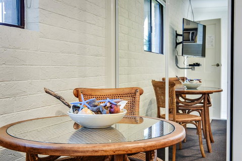 Allambi Holiday Apartments - Accommodation NT 31