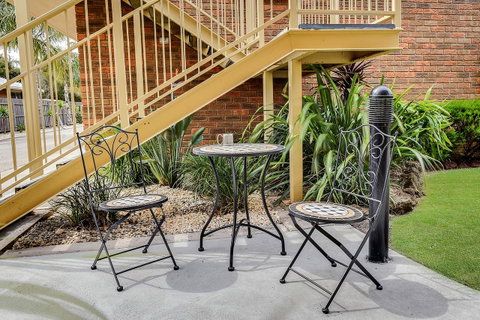 Allambi Holiday Apartments - Accommodation NT 29