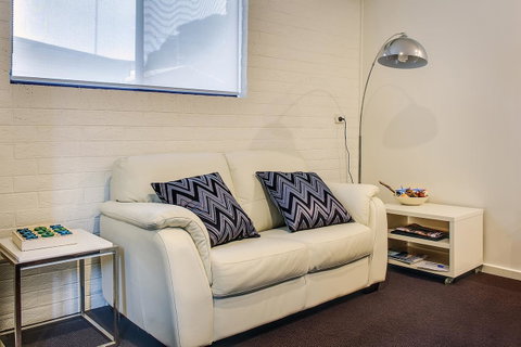 Allambi Holiday Apartments - Accommodation NT 38