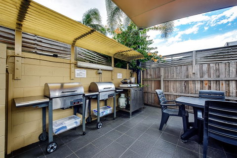 Allambi Holiday Apartments - Accommodation NT 30