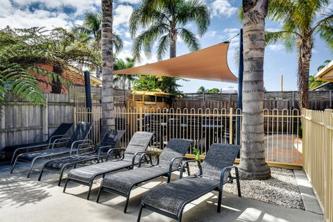 Allambi Holiday Apartments - Accommodation NT 19