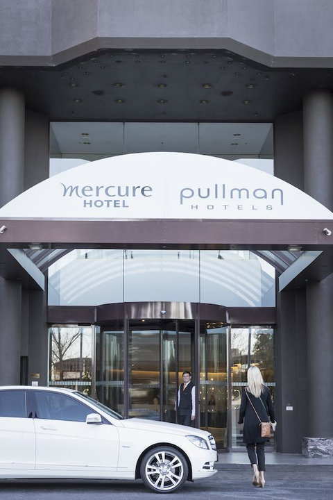Mercure Melbourne Albert Park - Accommodation NT 1