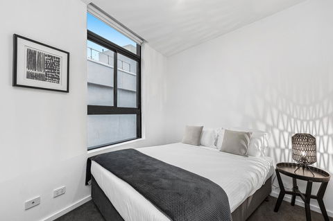 Melbourne Holiday Apartments Flinders Wharf - Accommodation NT 20