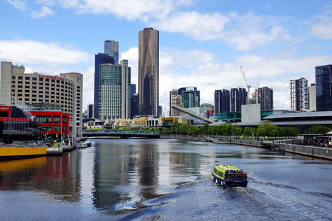 Melbourne Holiday Apartments Flinders Wharf - Accommodation NT 22