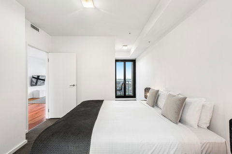 Melbourne Holiday Apartments Flinders Wharf - Accommodation NT 15