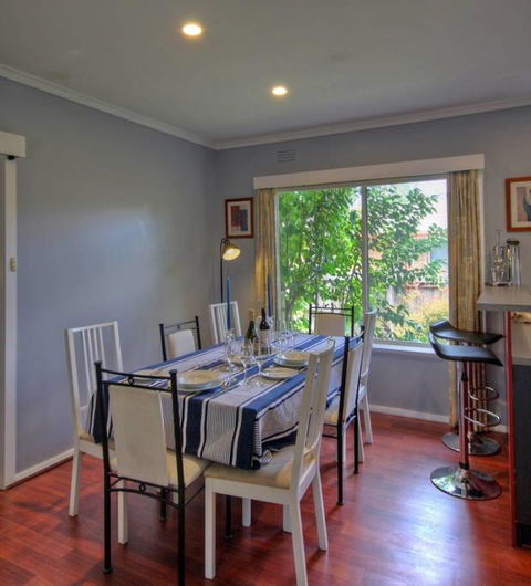 Jacaranda House - Accommodation NT 3