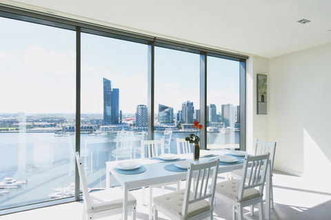 Waterside S Collection - Accommodation NT 15