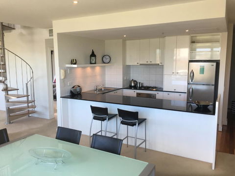 Geelong Waterfront Penthouse Apartment - Accommodation NT 11