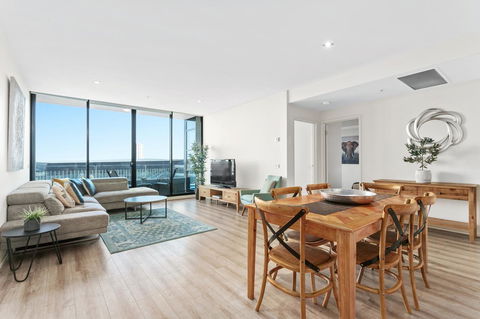 Waterfront Melbourne Apartments - NT Tourism 4