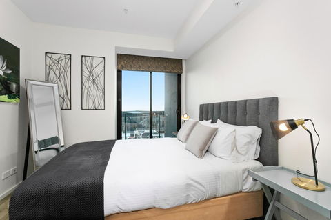 Waterfront Melbourne Apartments - NT Tourism 12