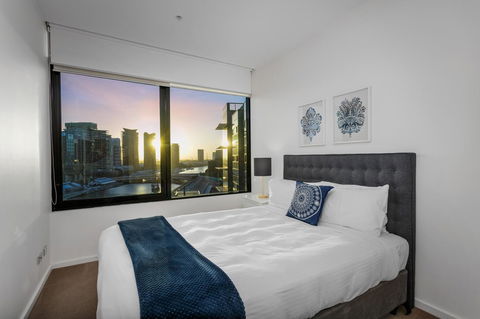 Waterfront Melbourne Apartments - NT Tourism 2