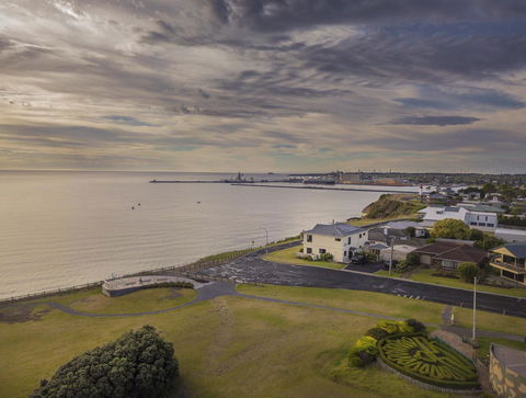 Clifftop Apartments Portland Vic - Accommodation NT 3