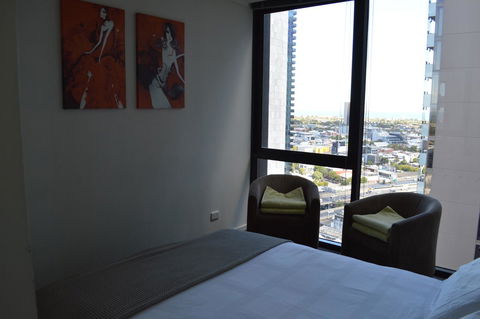 3BR Apartment At Victoria Tower Southbank - NT Tourism 10