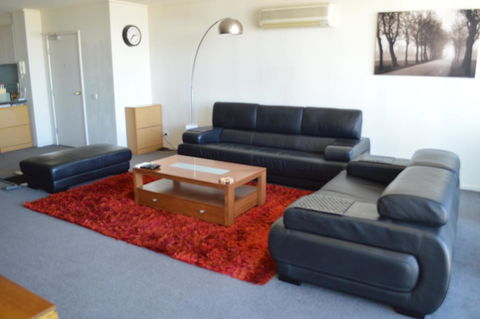 3BR Apartment At Victoria Tower Southbank - NT Tourism 2