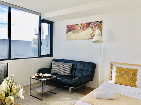 The Escape In Southern Cross Station - Accommodation NT 34