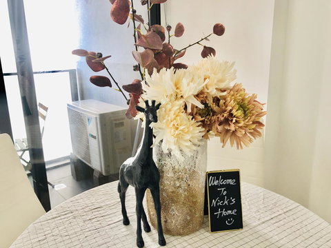 The Escape In Southern Cross Station - Accommodation NT 30