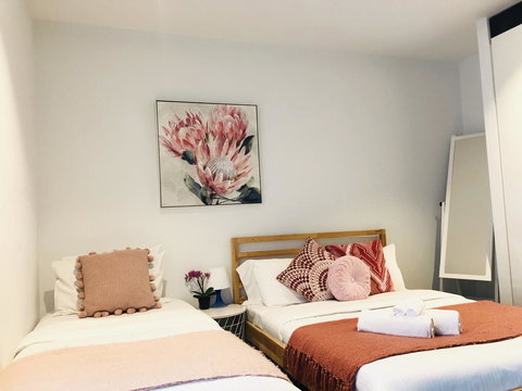 The Escape In Southern Cross Station - Accommodation NT 1