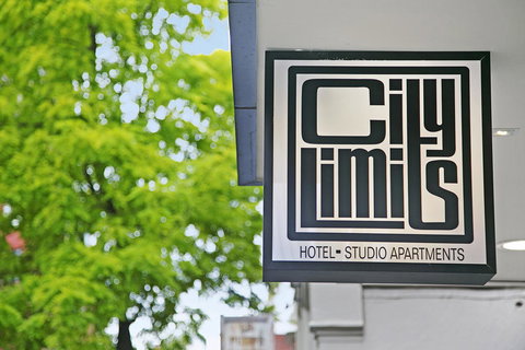 City Limits Hotel Apartments - Accommodation NT 10