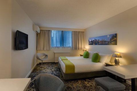 City Limits Hotel Apartments - Accommodation NT 7