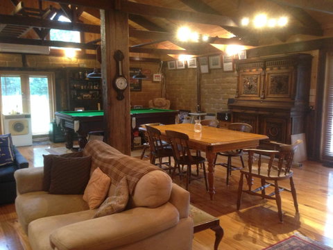 Mud Hollow Barn - Accommodation NT 5