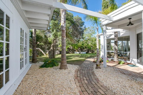 Oasis On Grange - Accommodation NT 15