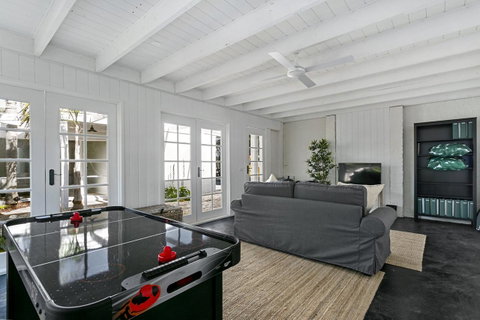 Oasis On Grange - Accommodation NT 7
