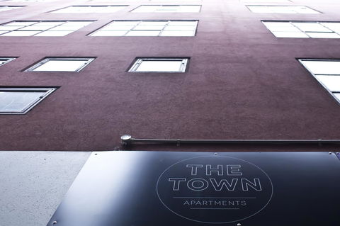 The Town Apartments - NT Tourism 19