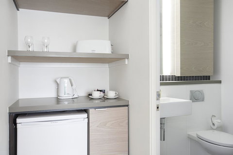 St Kilda Central Apartments - Accommodation NT 14