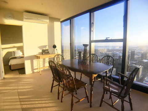 Sky City Serviced Apartment - Accommodation NT 11