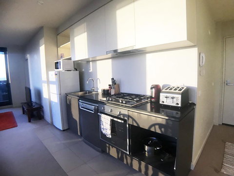 Sky City Serviced Apartment - Accommodation NT 13