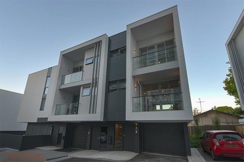 Doncaster Private Collection 2 Bed Townhouse@Pearl - Accommodation NT 15
