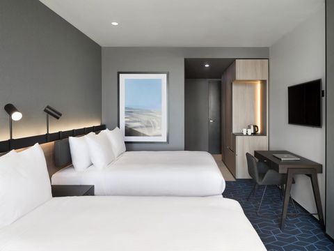 Vibe Hotel Melbourne Docklands - Accommodation NT 23