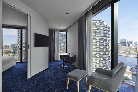 Vibe Hotel Melbourne Docklands - Accommodation NT 3