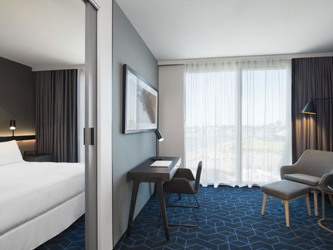 Vibe Hotel Melbourne Docklands - Accommodation NT 24