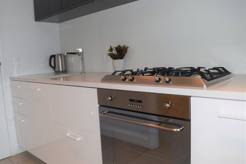 Executive Stay Little Collins Street - Accommodation NT 2